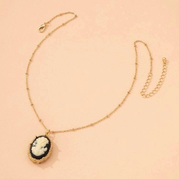 Victorian Goth Black & Gold Cameo Necklace - Picture 3 of 6